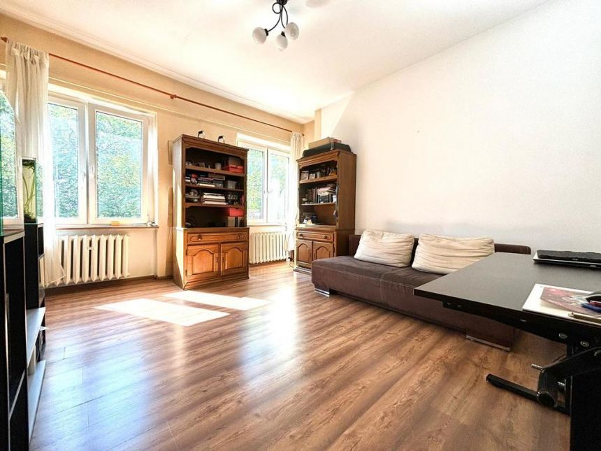 KAWALERKA W CENTRUM MIASTA, 35 MKW miniaturka 2