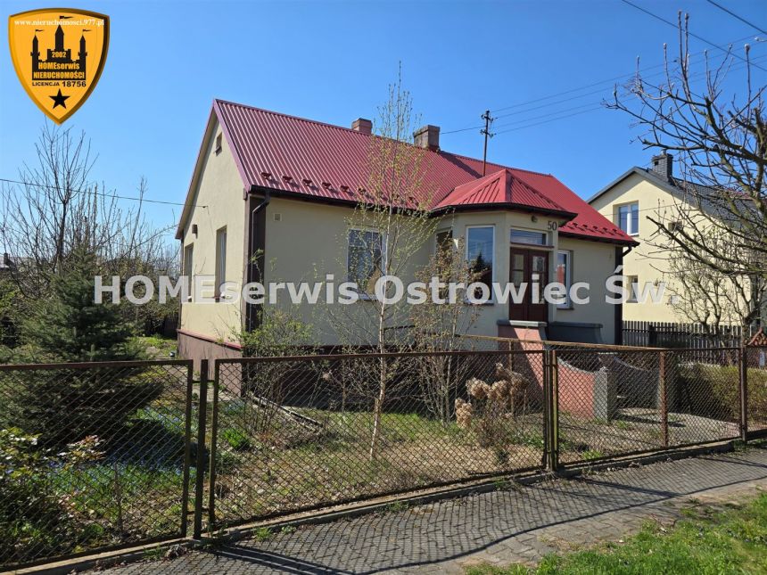 Na sprzedaż dom 90 m2 działka 912 m2 W Ostrowcu Św - zdjęcie 1
