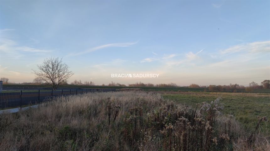 Działka budowlano-rolna o pow. 1900 m2 miniaturka 4