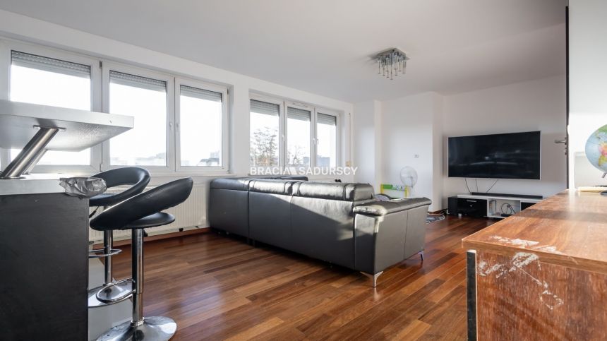 Pszczelna: 100m2 + 2 balkony, 2 miejsca parkingowe miniaturka 15