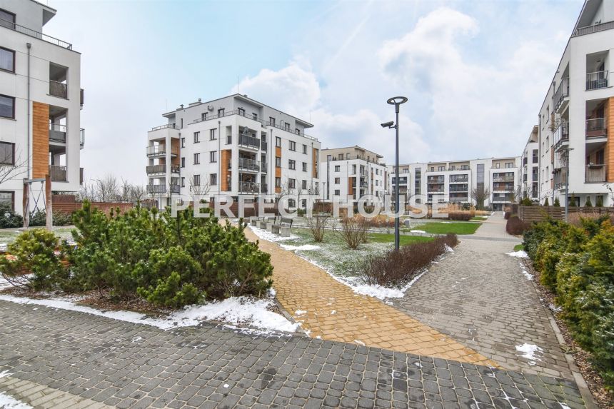 Apartament z ogródkiem  os. Jaśminowe - Karpia 29H miniaturka 17