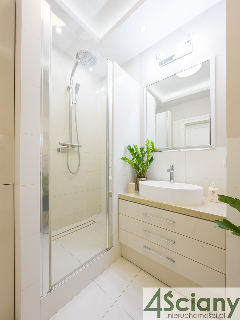 Stylowy, widny apartament gotowy do wprowadzenia miniaturka 8