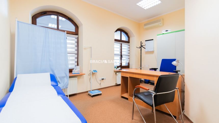 Atrakcyjny lokal w pobliżu Ronda Mogilskiego miniaturka 11