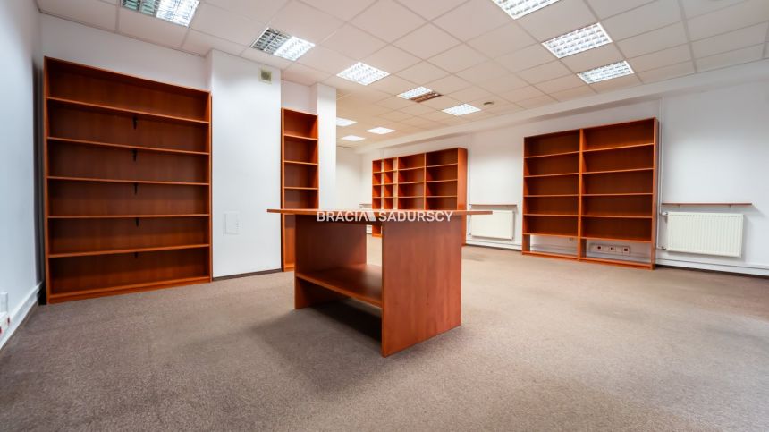 Lokal usługowy w centrum zabudowy mieszkaniowej! miniaturka 18