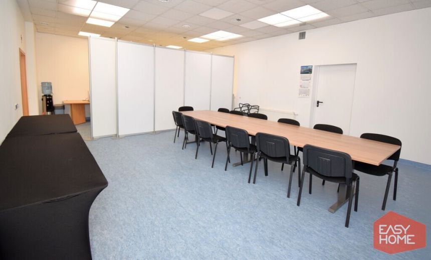 Lokal 90 m2, podzielony na 7 biur, klima., parking miniaturka 13