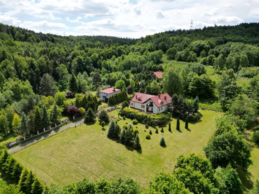 Zadbany dom w Bęczarce o pow. 200m². miniaturka 3