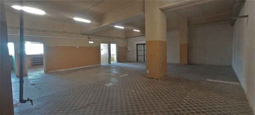 Hala około 225 m2, Pod Telegrafem miniaturka 3