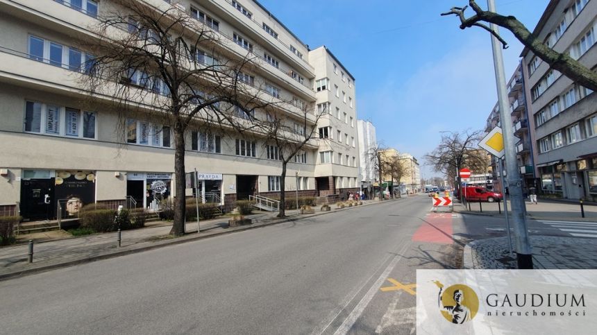 Lokal handlowo / usługowy w centrum Gdyni miniaturka 10