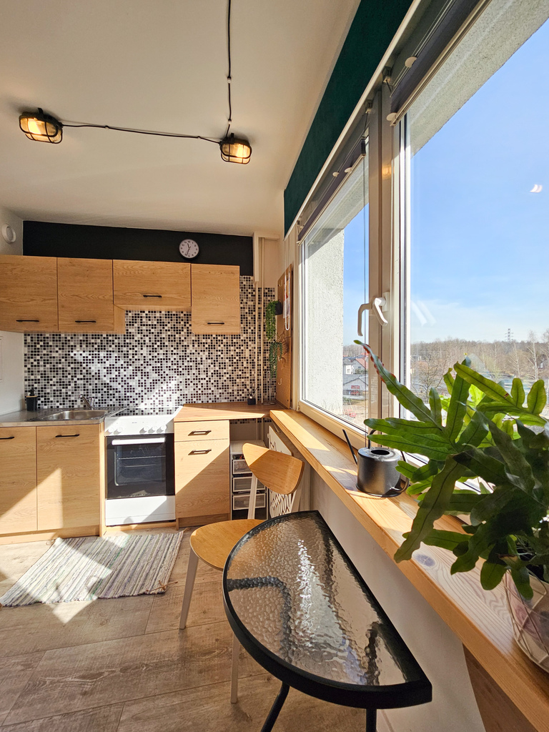 Balkon, umeblowane do wprowadzenia !! miniaturka 11