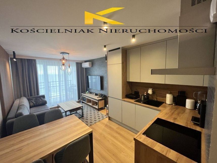 LUKSUSOWY apartament z widokiem na morze. miniaturka 3