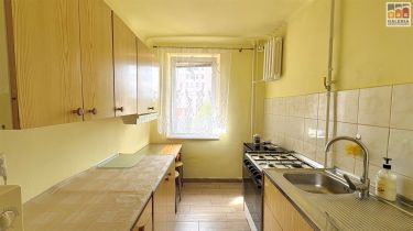 Os. Piastów, 2 pokoje,balkon, piwnica