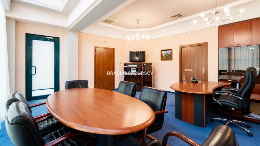 komfortowe biuro 90 m² dla firm miniaturka 13