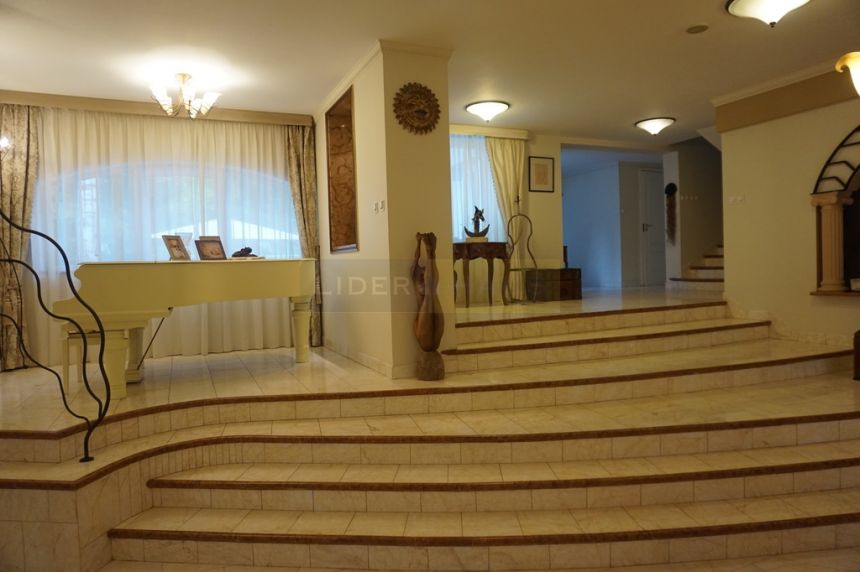 DOM W  ZACISZNYM MIEJSCU miniaturka 6