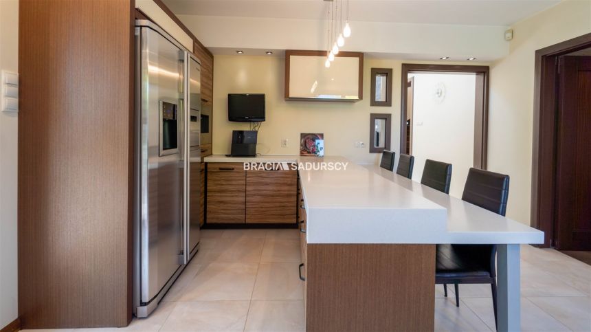 Rezydencja 420m2, 28 arów, 8 pokoji miniaturka 17