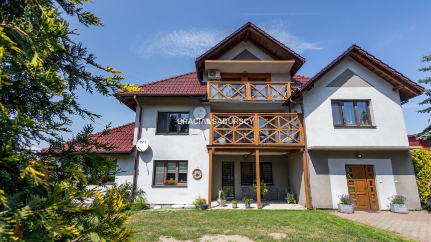 Dom w Swoszowicach 275m2 z dużą działką miniaturka 44