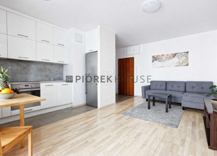 2-pokojowe mieszkanie na Woli miniaturka 2