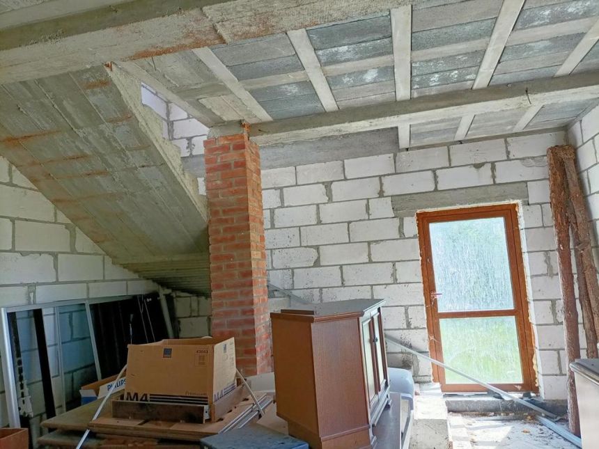 Budynek 270 m kw. mieszkalny lub pod inwestycje. miniaturka 10