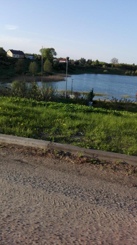 Dom nad jeziorem miniaturka 3