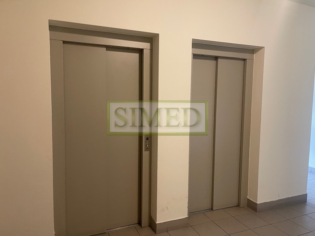 2 pokoje, cisza, blisko metra , dobry dojazd miniaturka 15