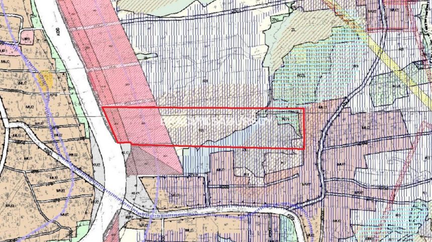 Działka komercyjna przy krajowej siódemce miniaturka 3