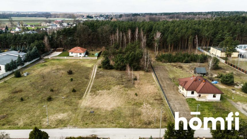 Ustawne działki pod lasem w Mleczkowie, z drogą. miniaturka 3