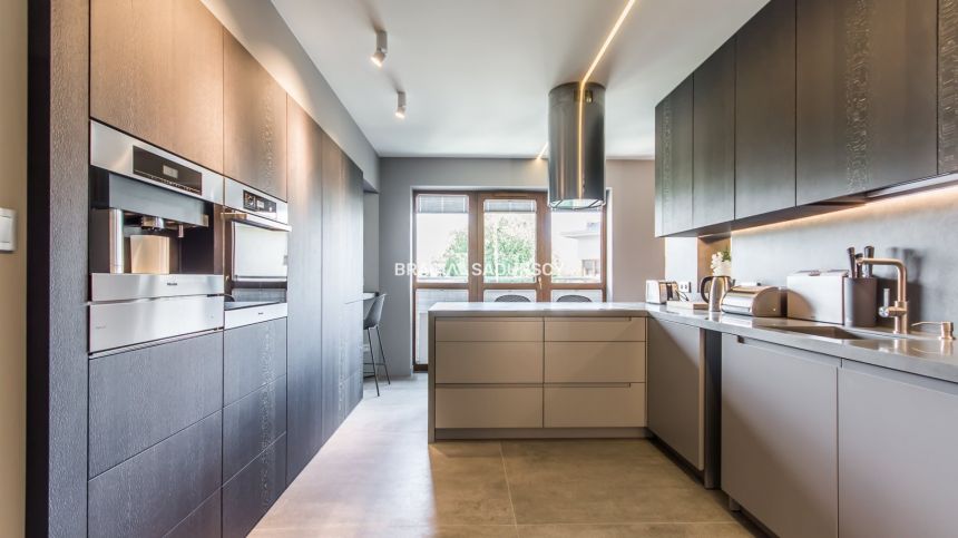 Dwupoziomowy ekskluzywny apartament blisko centrum miniaturka 8