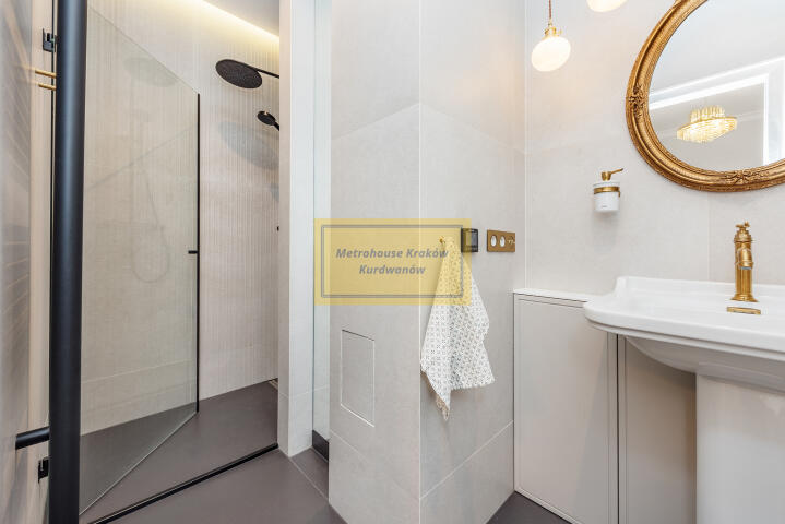 Wyjątkowy apartament w samym sercu Krakowa 141m2 miniaturka 10