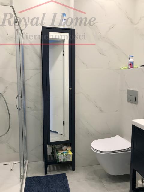 Nowoczesne, umeblowane 2 pok z balkonem Krzyki. miniaturka 8