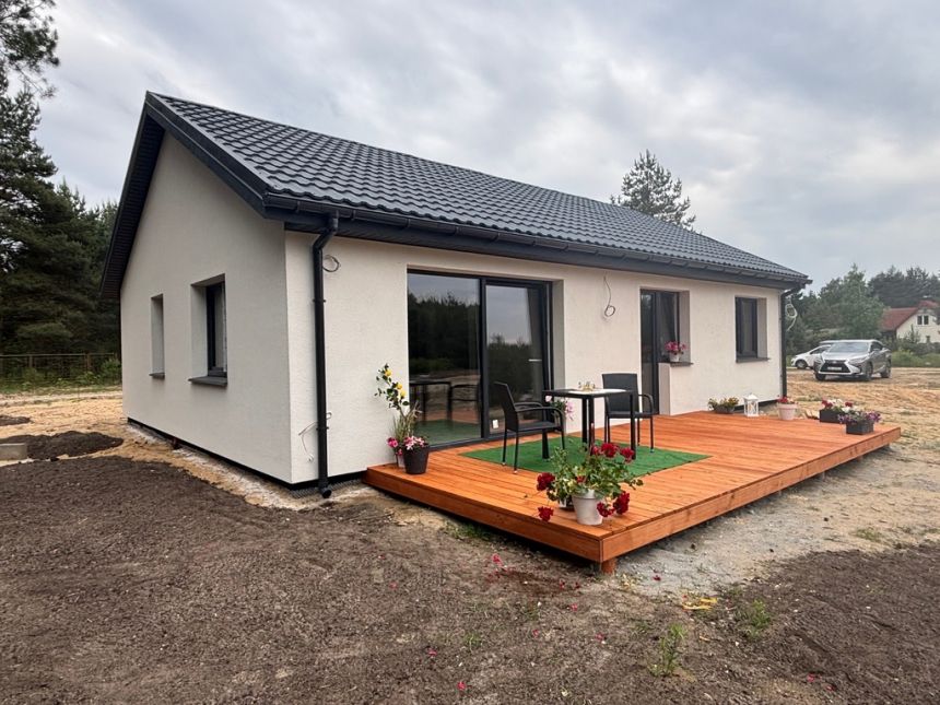 Dom wolnostojący w lesie blisko Zal. Zegrzyńskiego miniaturka 3