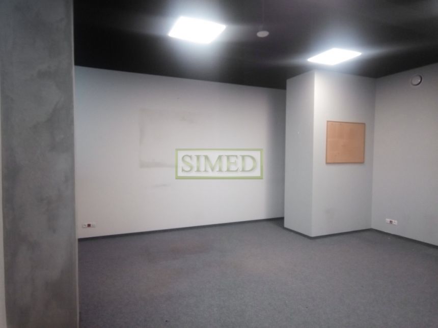 Biuro29 m 2 ,pokój,dostęp 24h , ochrona,parking miniaturka 3