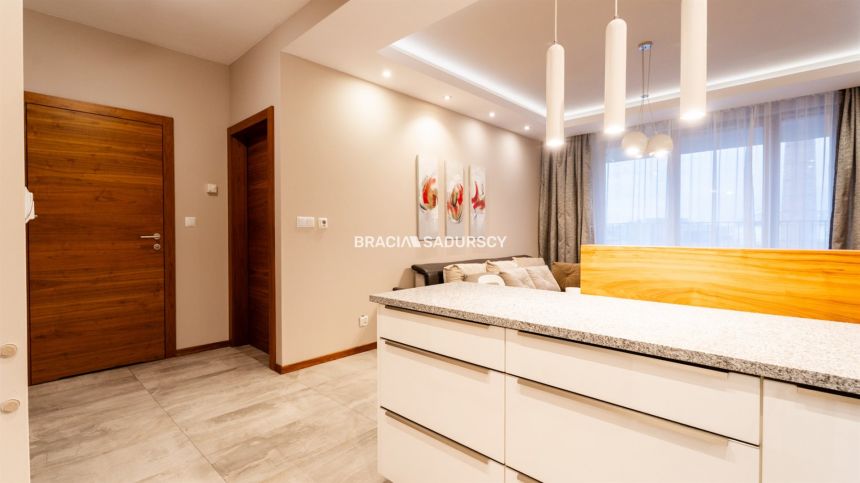 Nowoczesny apartament z dużym tarasem - Ul.Lubicz miniaturka 21