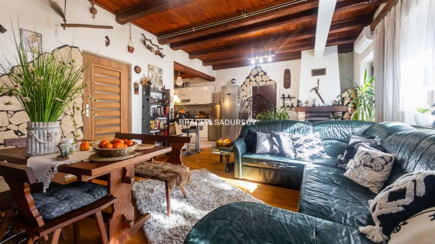 Na sprzedaż wyjątkowy dom w Pcimiu miniaturka 3