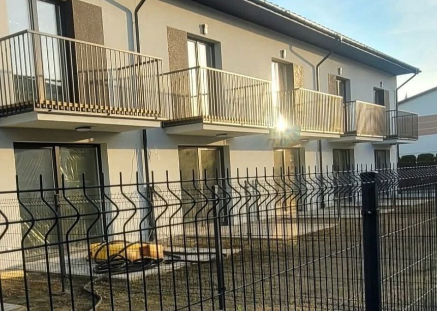 Na sprzedaż przestronny apartament z ogródkiem miniaturka 11