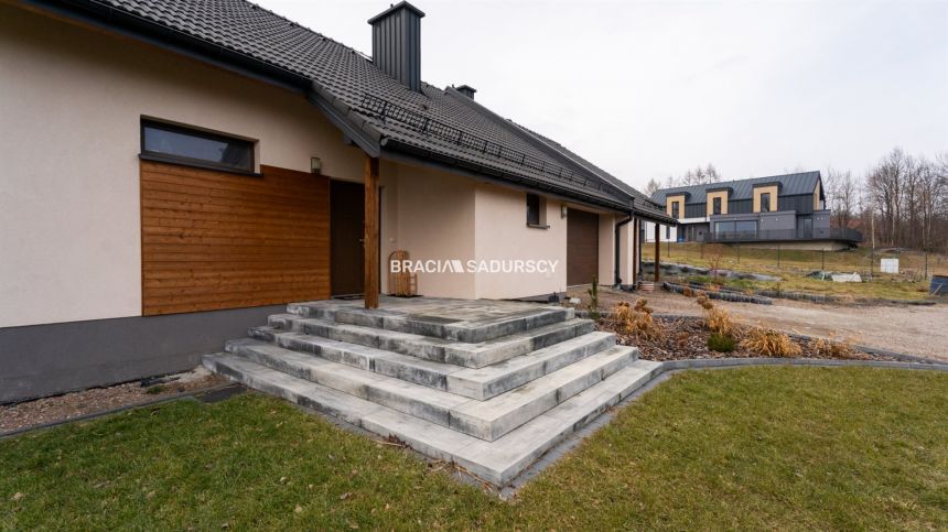 Głogoczów, pięknie położone nieruchomości, 2 domy miniaturka 32