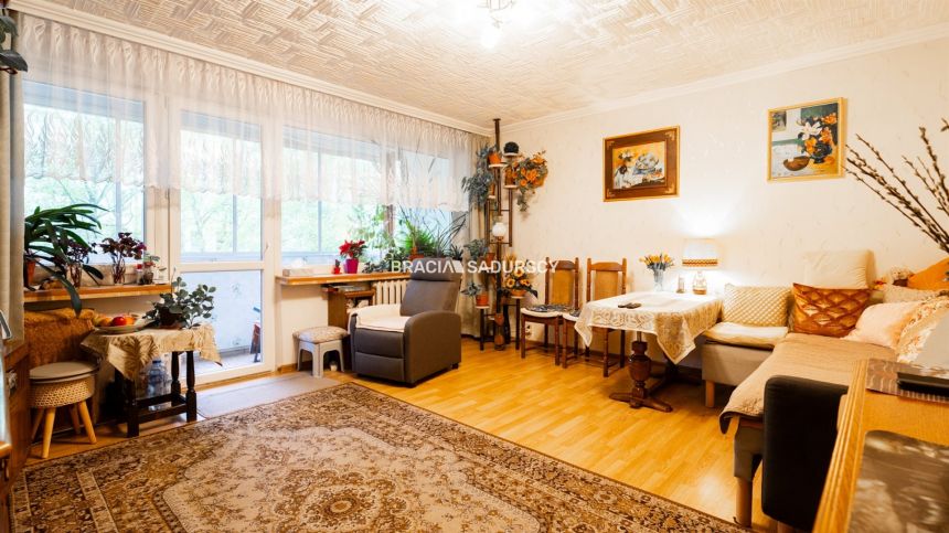 5 pokoi, balkon, zielona okolica – Kurdwanów - zdjęcie 1