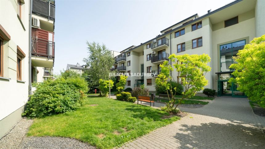 3 pokoje, balkon, wysoki standard, klimatyzacja miniaturka 30