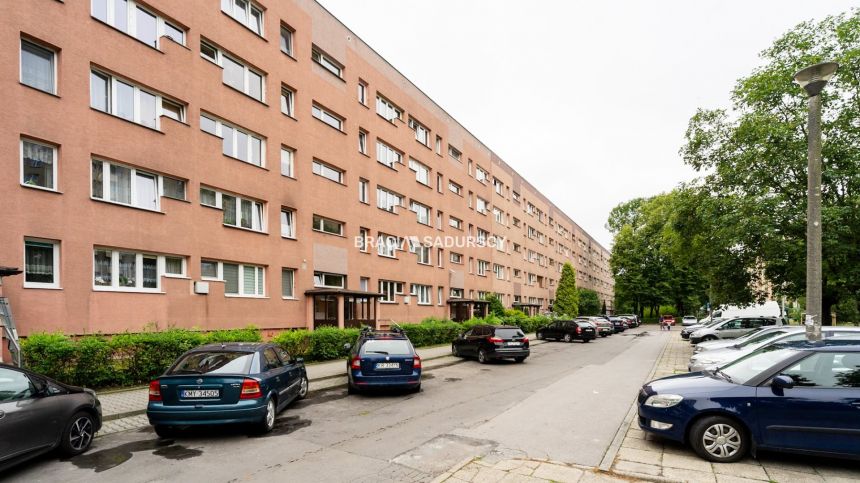 ustawne 4-pok mieszkanie -ul. Krowoderskich Zuchów miniaturka 19