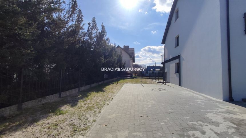 Borek Szlachecki, 585 000 zł, 54.97 m2, aneks kuchenny połączony z salonem miniaturka 4