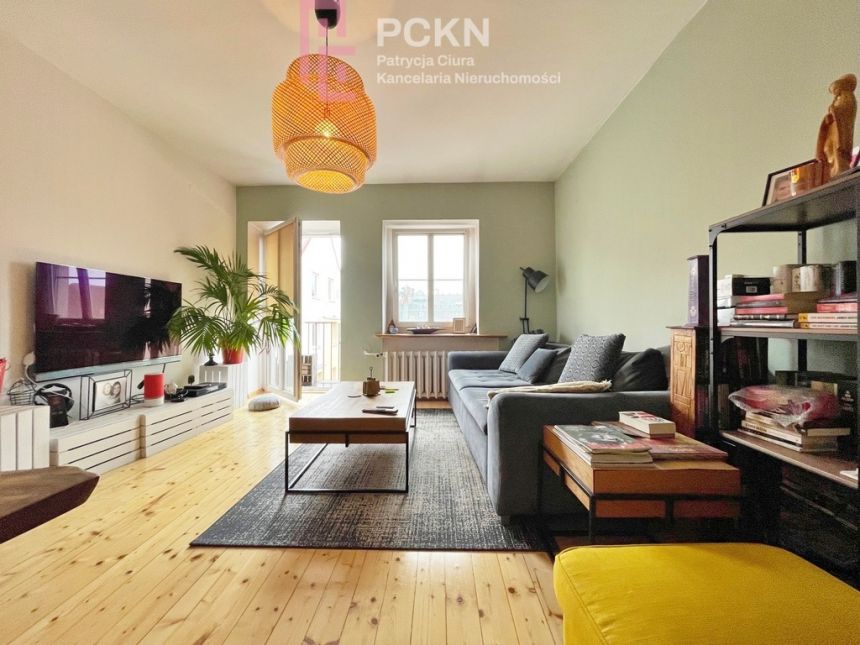 Sprzedaż 3 pok. balkon kamienica Opole przy Rynku - zdjęcie 1
