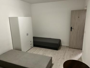 Dom dla firmy dla 15 osób