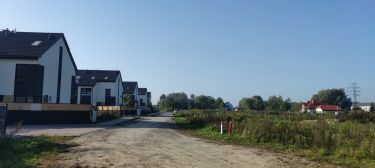 Stare Babice-działka usługowa.