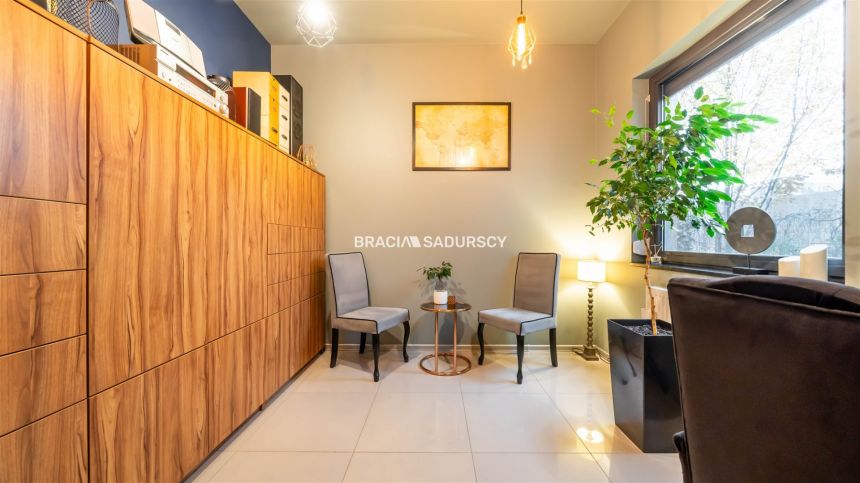 FIZJO/TRENING/BIURO/MANI-PEDI/MASAŻ/PSYCHO miniaturka 12