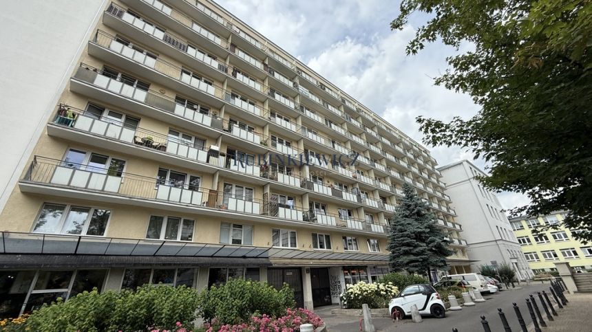 KREDYTOWA 2 - MIESZKANIE PRZY OGRODZIE SASKIM - zdjęcie 1