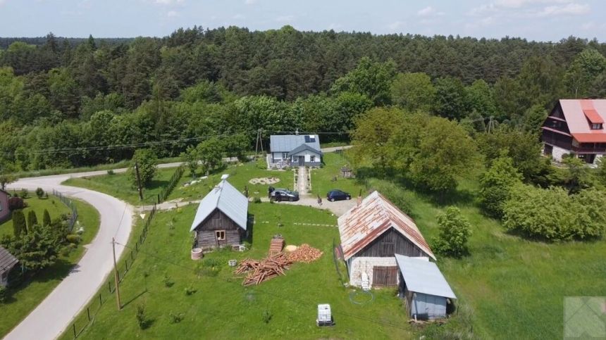 Klimatyczna nieruchomość w sercu Roztocza miniaturka 2