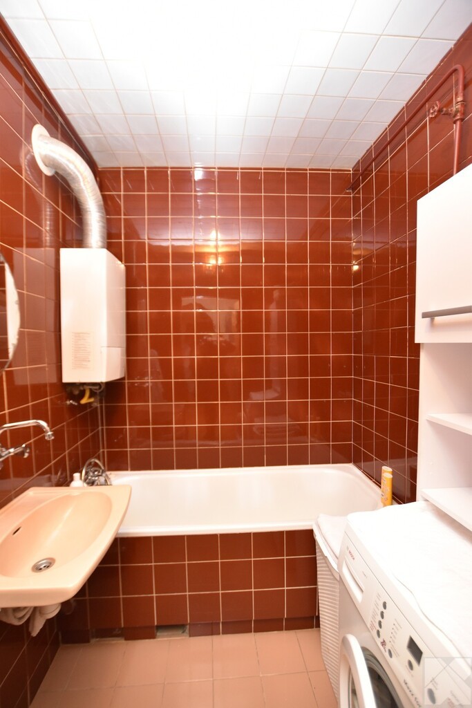 Eleganckie 3 pokojowe mieszkanie z balkonem miniaturka 8