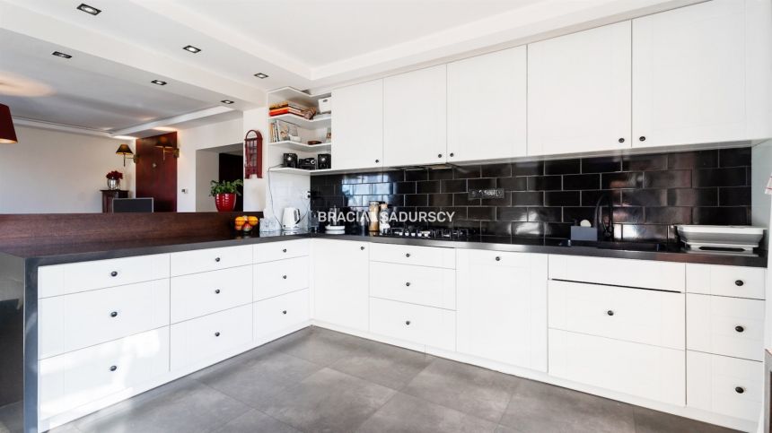 Duży dom z garażem. Wieliczka. Na wyłączność. miniaturka 8