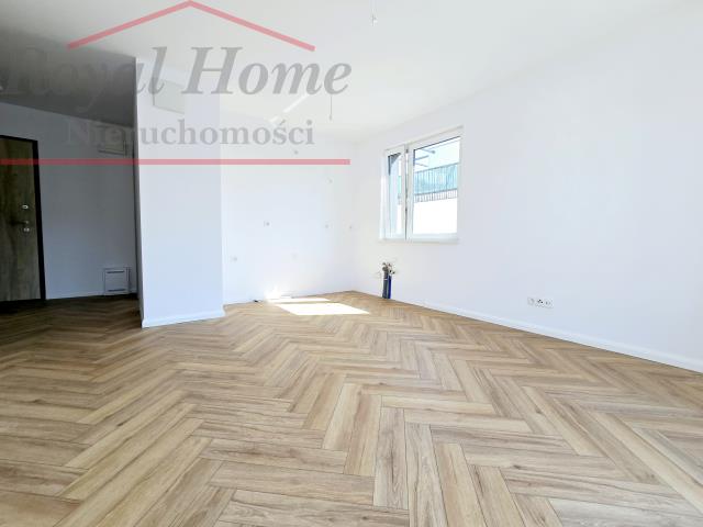 Przestronne, b. ładne 3 pok z balkonem Krzyki. miniaturka 4