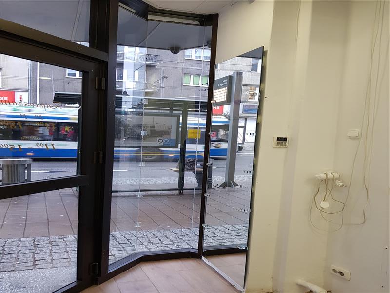 Lokal handlowo usługowy Gdynia Świętojańska 22 m2 miniaturka 4