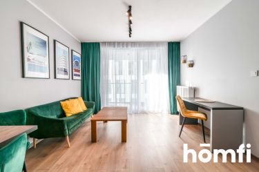 2 - POKOJOWY APARTAMENT W CENTRUM GDYNI