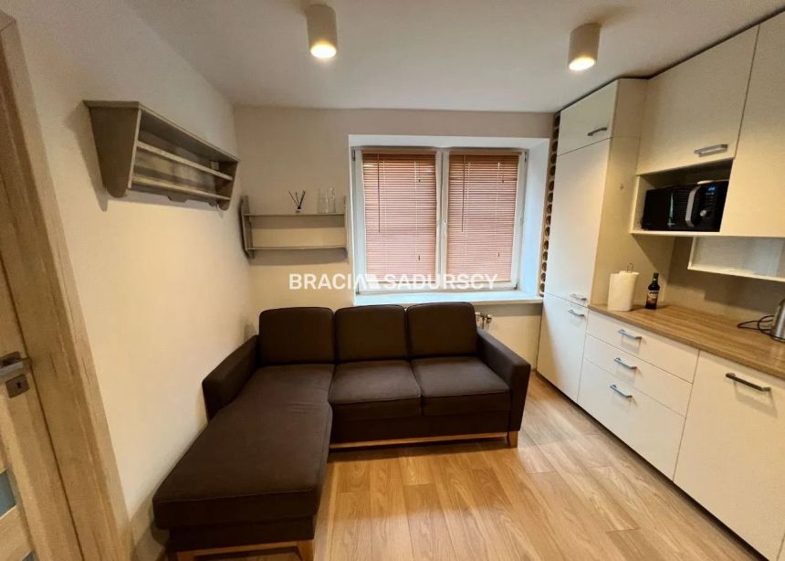 3 pokoje  - Żabiniec - 780 tysięcy - zdjęcie 1